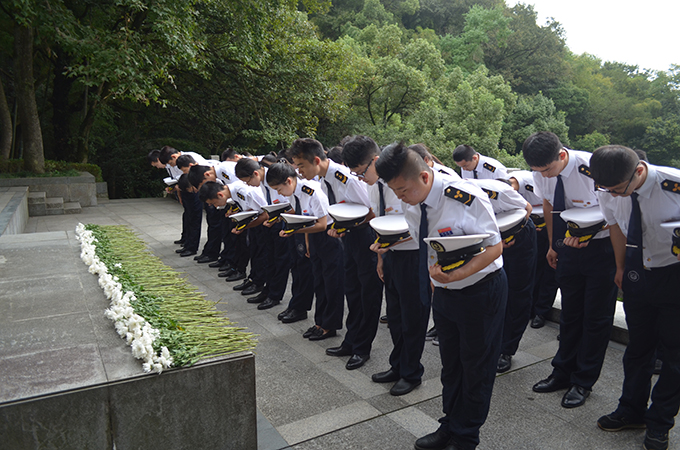 烈士公祭日 缅怀先烈铭记历史